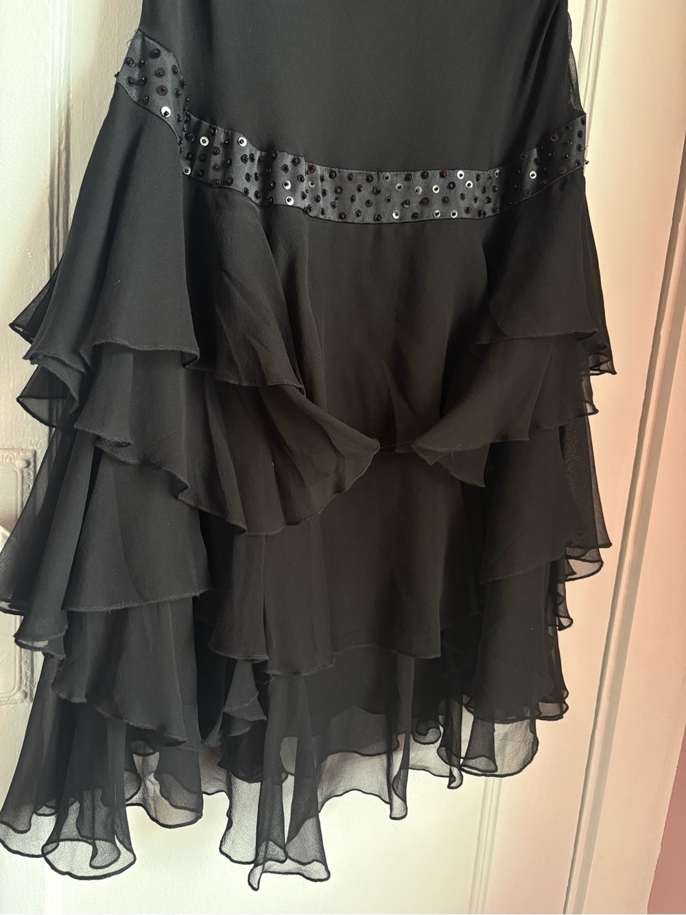 NWT Nicole by Nicole Miller 100% Silk Sequin Ruffle Dress Black Sz 10 - Picture 3 of 8